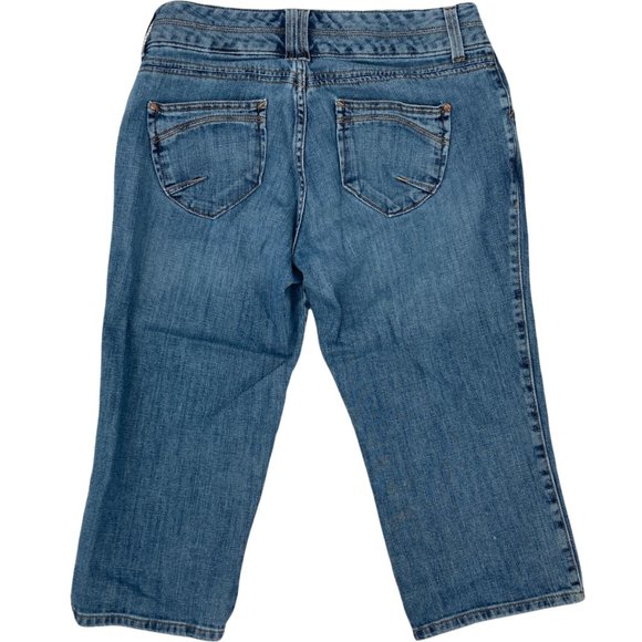 Eddie Bauer Petite Curvy Fit Capri Jeans - 6P - Picture 3 of 9